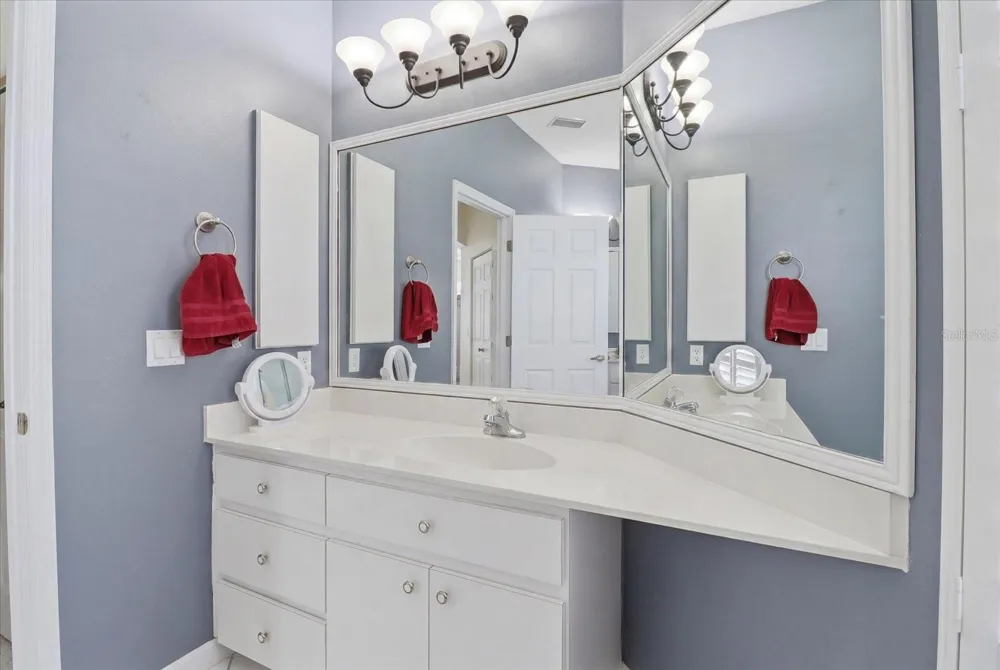 168 W ROMANY LOOP Beverly Hills, FL 34465