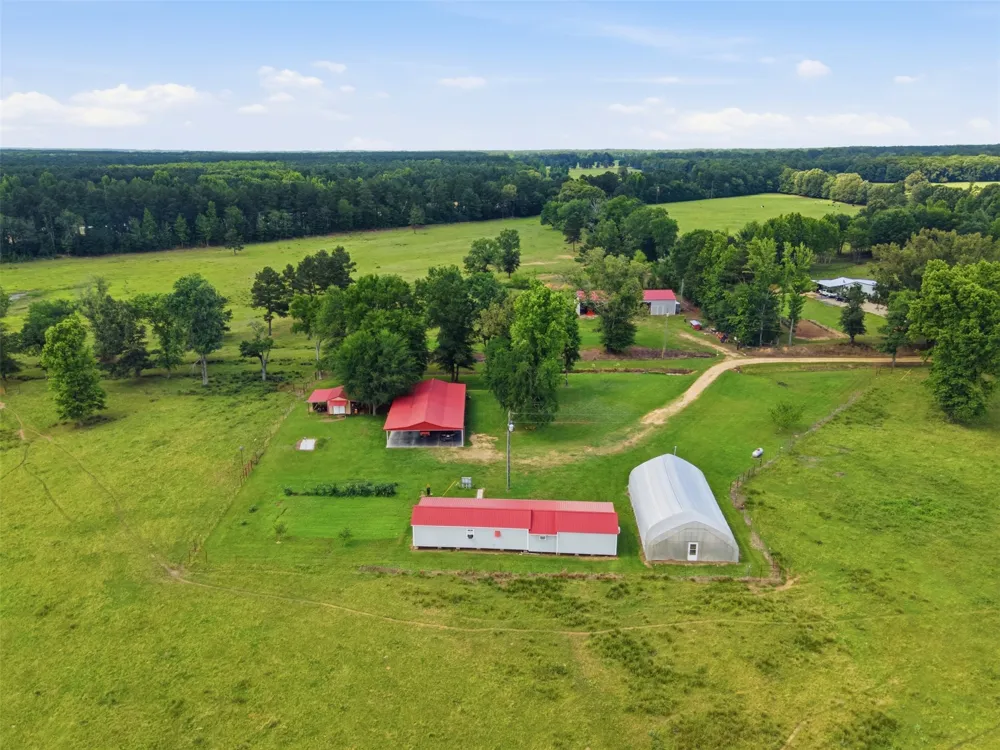 254 County Road 4129 New Boston, TX 75570