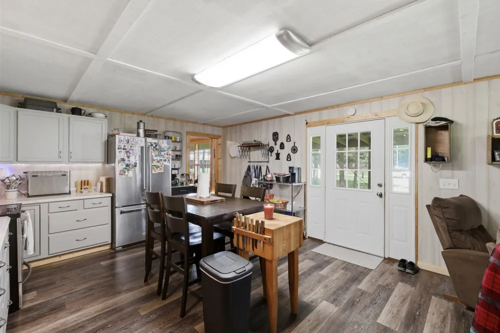 254 County Road 4129 New Boston, TX 75570