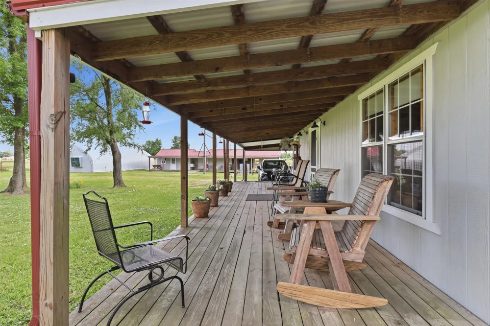 254 County Road 4129 New Boston, TX 75570