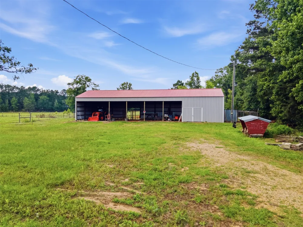 254 County Road 4129 New Boston, TX 75570