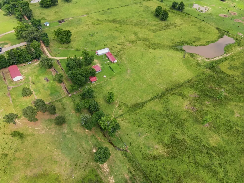 254 County Road 4129 New Boston, TX 75570