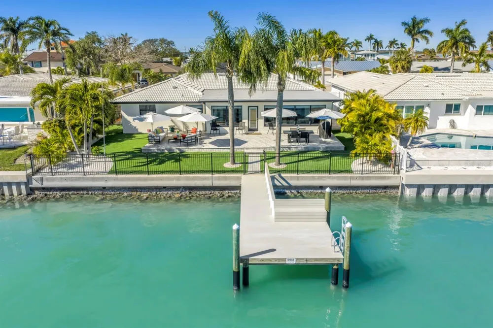 795 CAPRI BOULEVARD Treasure Island, FL 33706