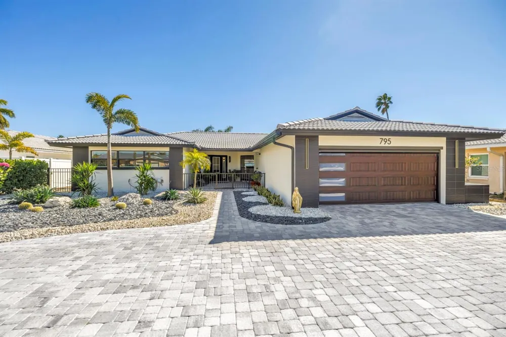 795 CAPRI BOULEVARD Treasure Island, FL 33706