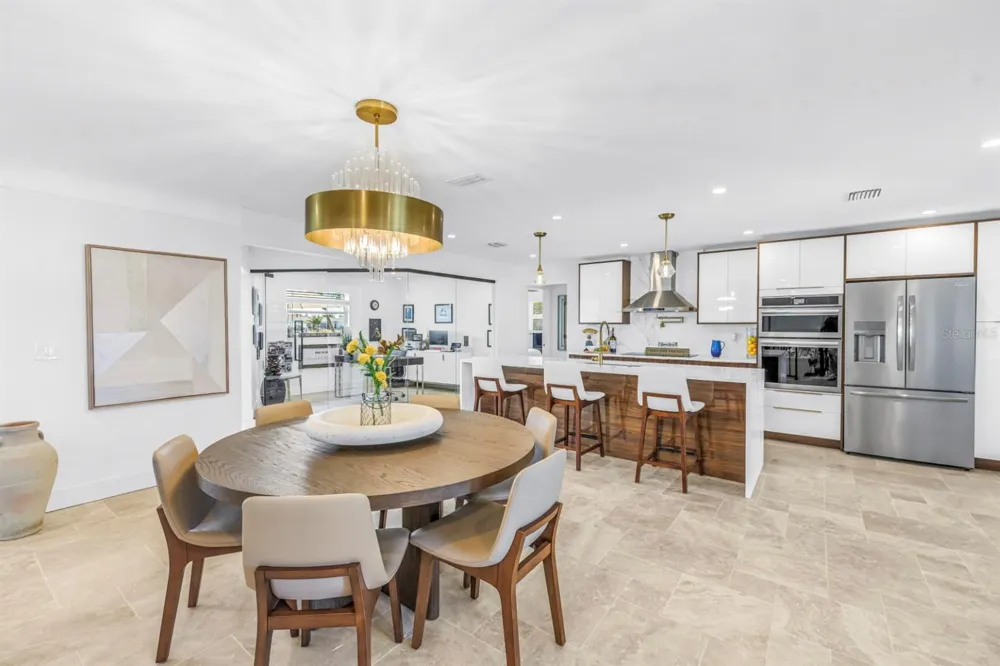 795 CAPRI BOULEVARD Treasure Island, FL 33706