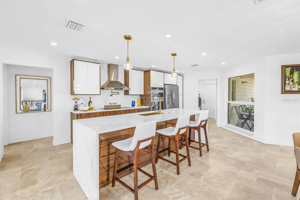 795 CAPRI BOULEVARD Treasure Island, FL 33706