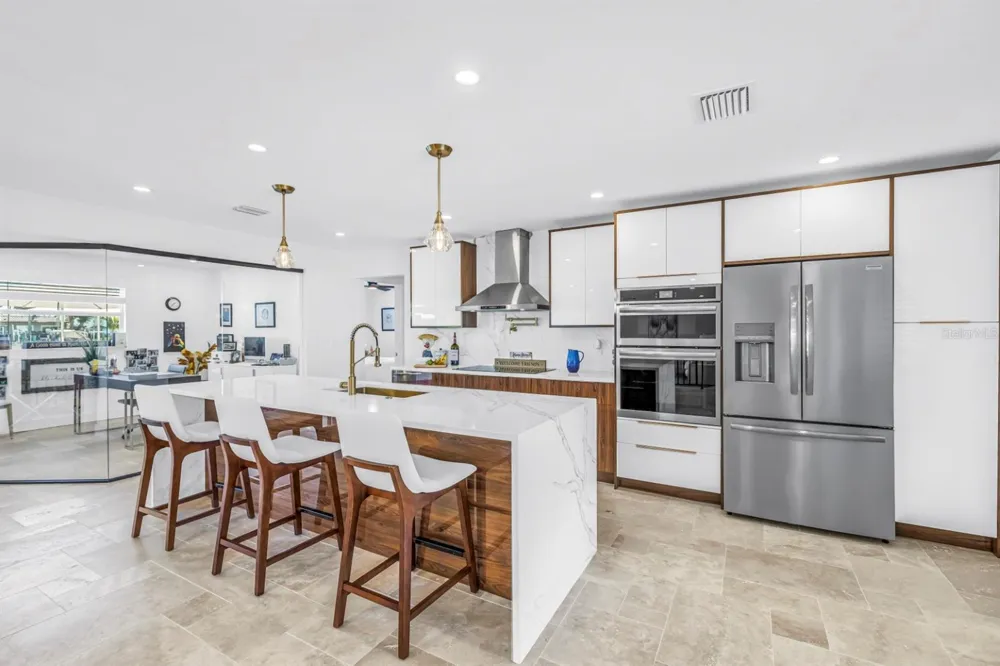 795 CAPRI BOULEVARD Treasure Island, FL 33706