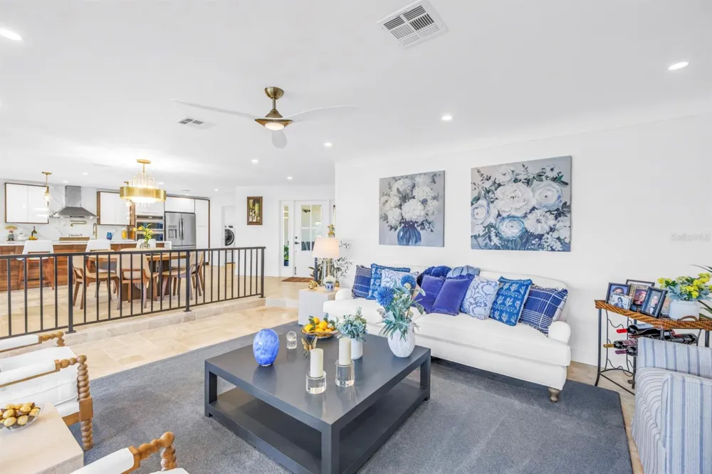 795 CAPRI BOULEVARD Treasure Island, FL 33706