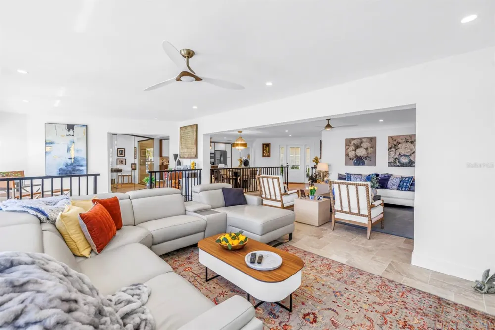 795 CAPRI BOULEVARD Treasure Island, FL 33706
