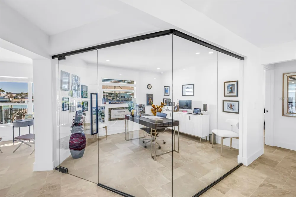 795 CAPRI BOULEVARD Treasure Island, FL 33706