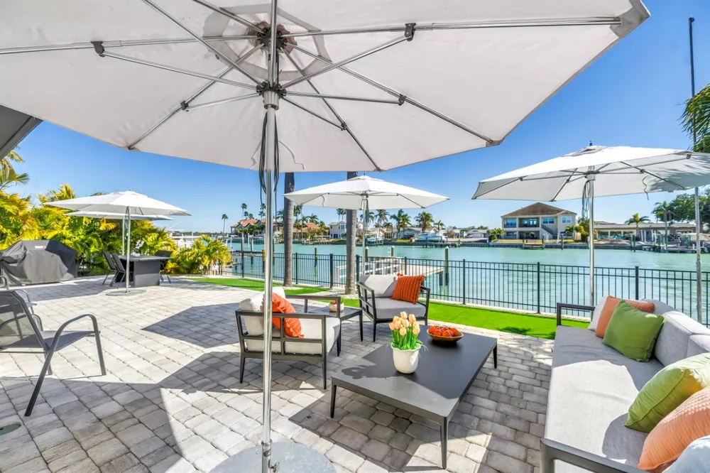 795 CAPRI BOULEVARD Treasure Island, FL 33706