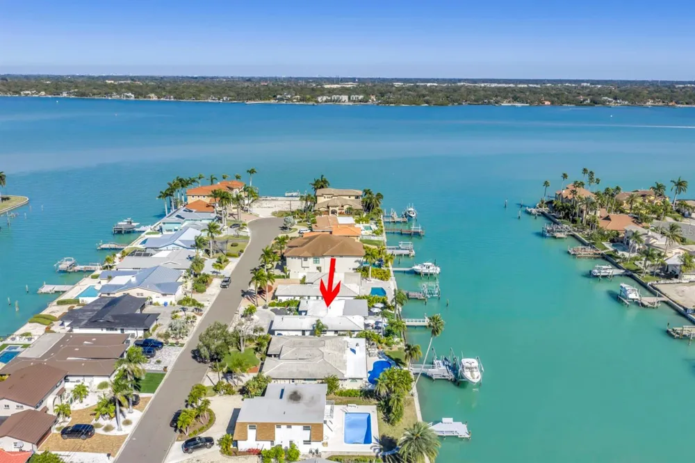 795 CAPRI BOULEVARD Treasure Island, FL 33706