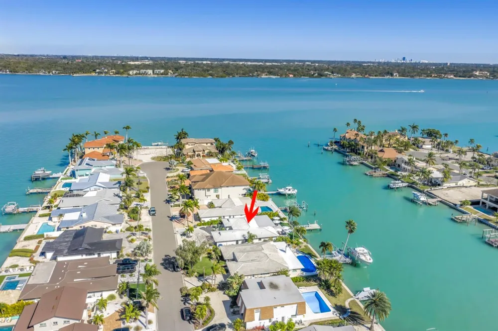 795 CAPRI BOULEVARD Treasure Island, FL 33706
