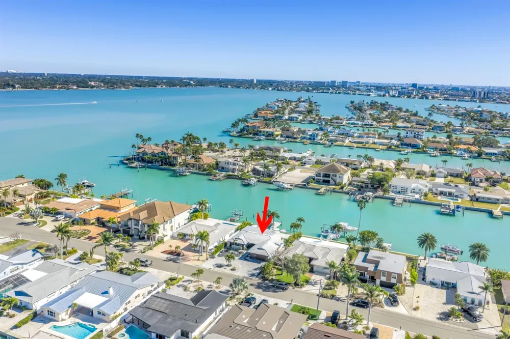 795 CAPRI BOULEVARD Treasure Island, FL 33706