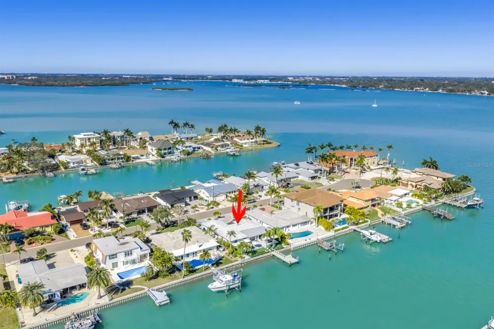 795 CAPRI BOULEVARD Treasure Island, FL 33706