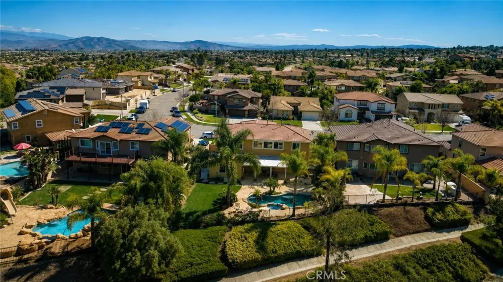 3294 Cashel Corona, CA 92882