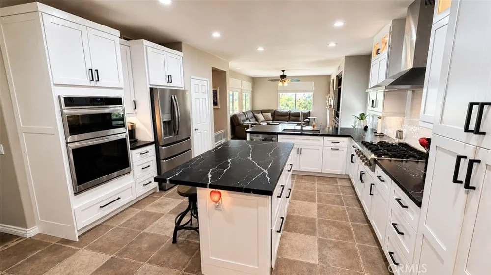 3294 Cashel Corona, CA 92882