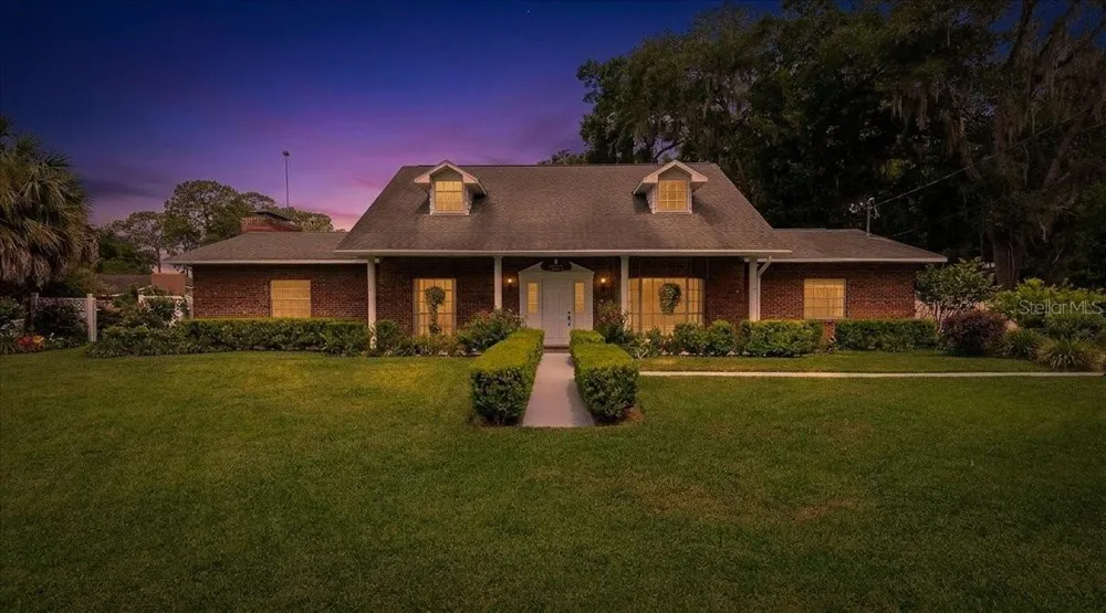 2300 SE 38TH COURT ocala, FL 34471