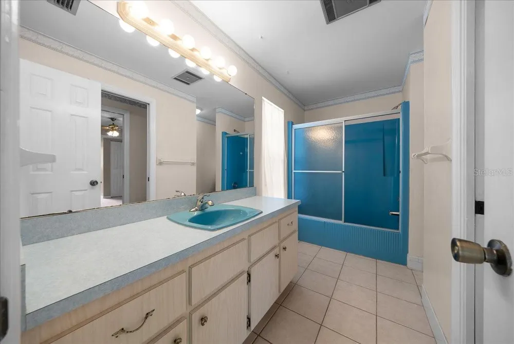 2300 SE 38TH COURT ocala, FL 34471