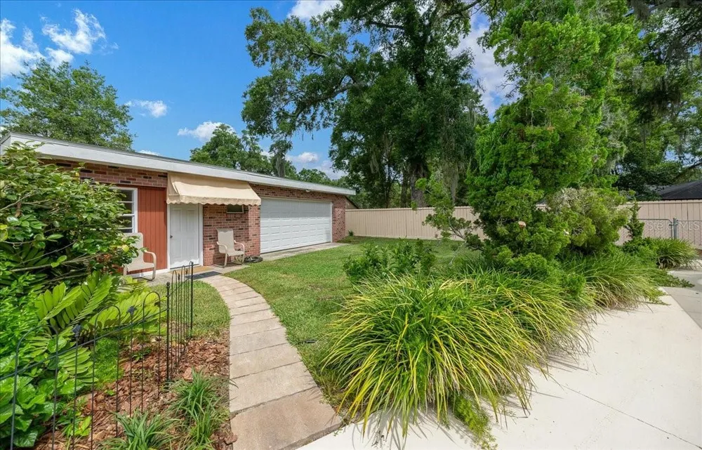 2300 SE 38TH COURT ocala, FL 34471