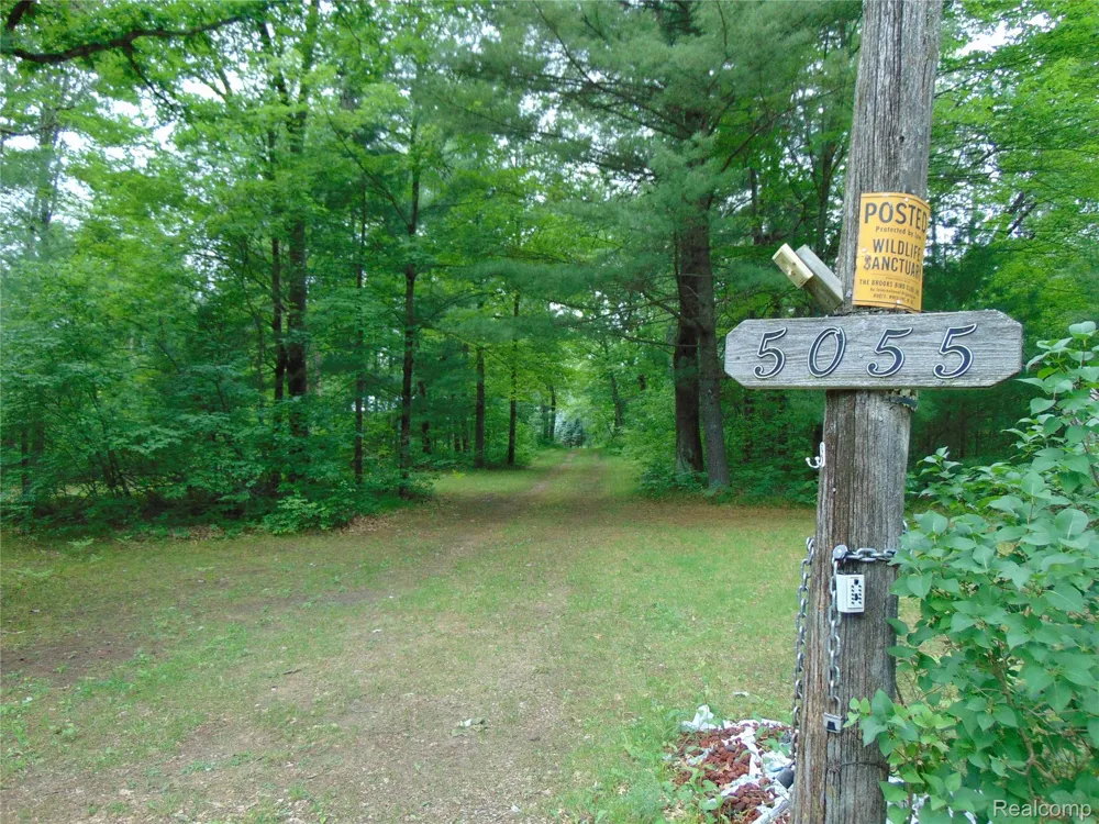 5055 Adams Road Sherman Township, MI 48624