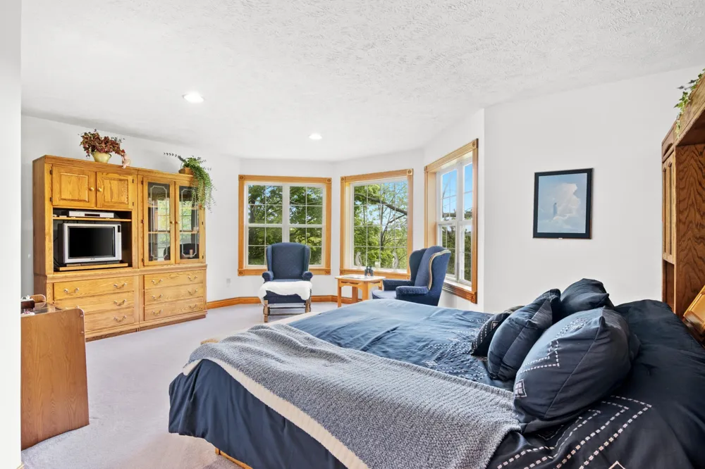 8401 S Sullivan Road Kasson Township, MI 49621