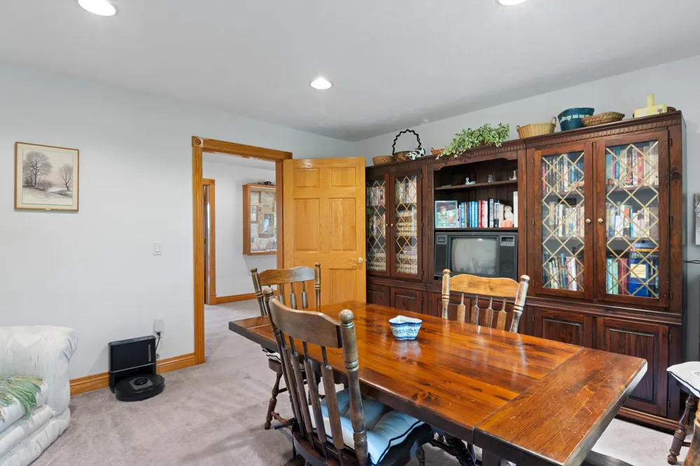 8401 S Sullivan Road Kasson Township, MI 49621
