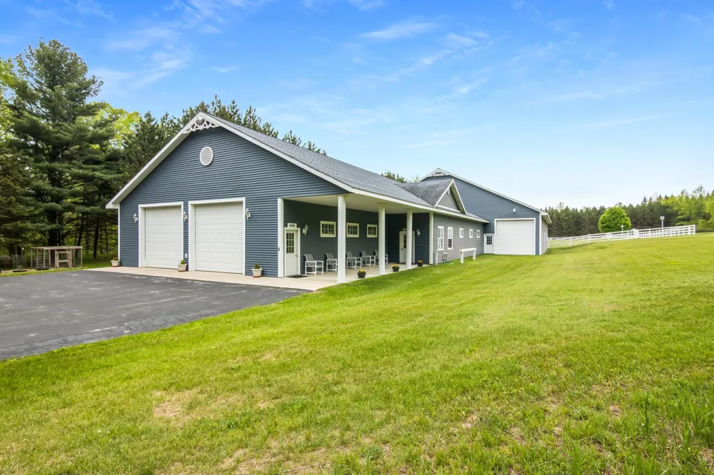 8401 S Sullivan Road Kasson Township, MI 49621