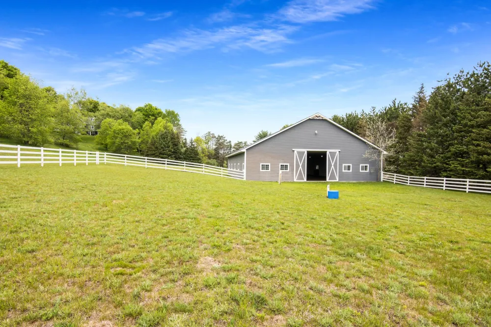 8401 S Sullivan Road Kasson Township, MI 49621