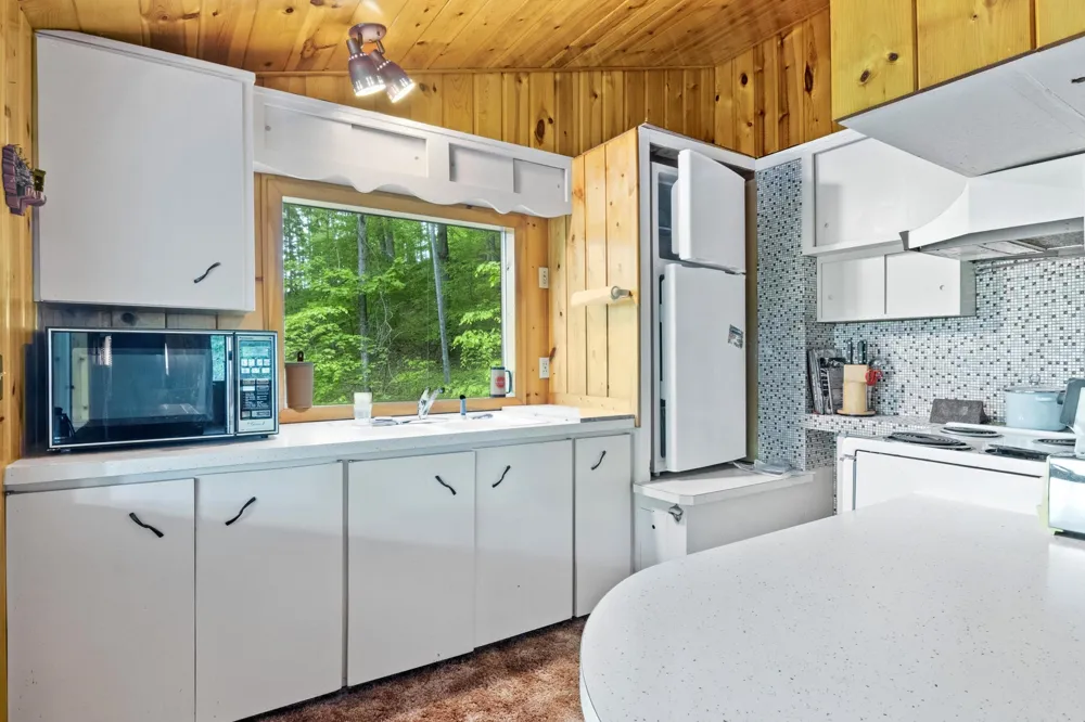 8401 S Sullivan Road Kasson Township, MI 49621