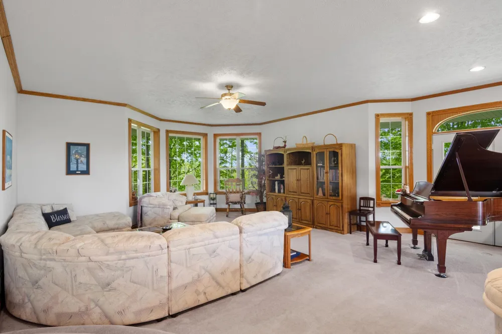 8401 S Sullivan Road Kasson Township, MI 49621
