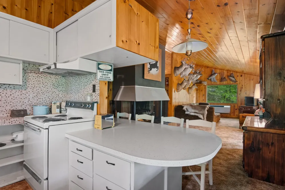 8401 S Sullivan Road Kasson Township, MI 49621