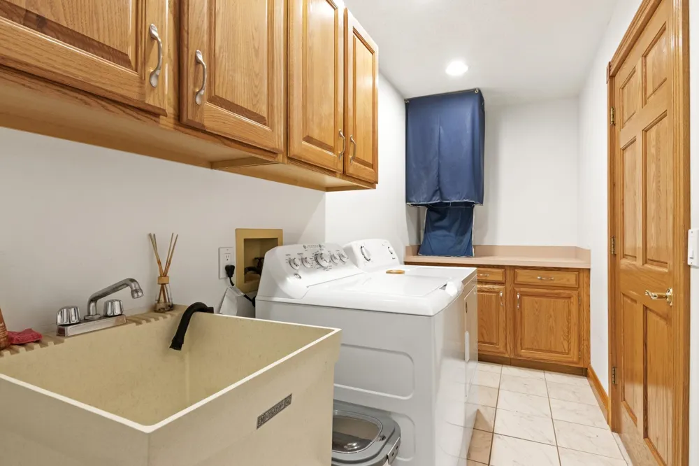 8401 S Sullivan Road Kasson Township, MI 49621