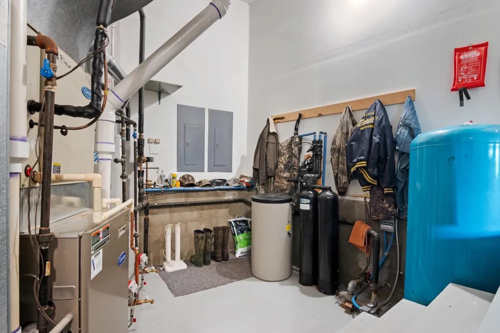 8401 S Sullivan Road Kasson Township, MI 49621