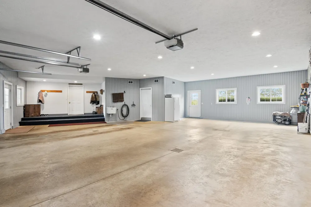 8401 S Sullivan Road Kasson Township, MI 49621
