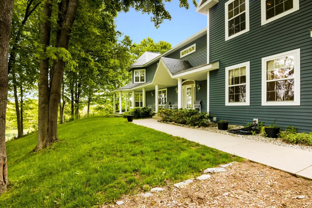 8401 S Sullivan Road Kasson Township, MI 49621