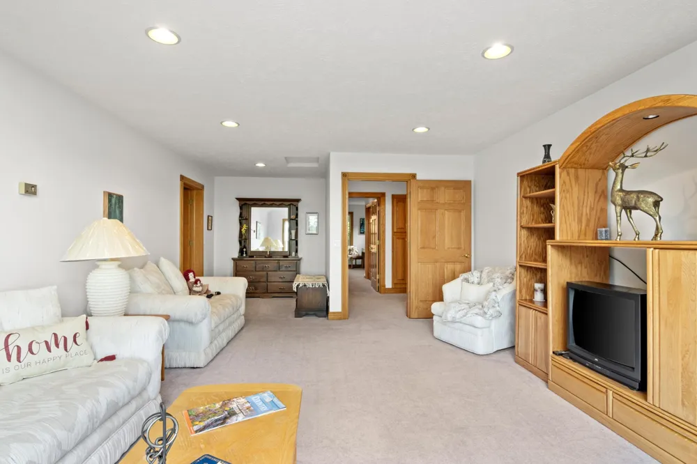 8401 S Sullivan Road Kasson Township, MI 49621