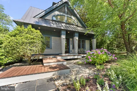 783 KING CARTER DRIVE