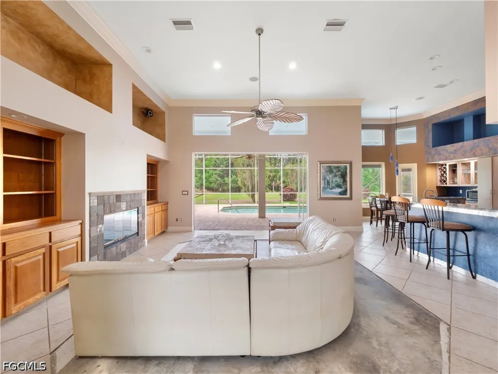 Glenfinnan Circle Fort Myers, FL 33912