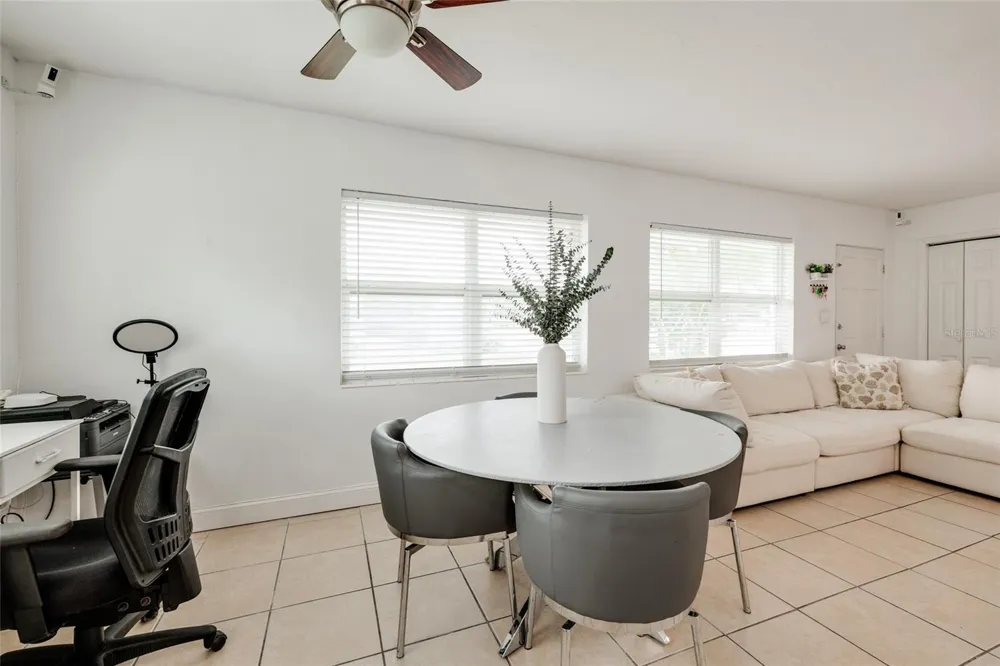 101 40TH AVENUE NE St Petersburg, FL 33703