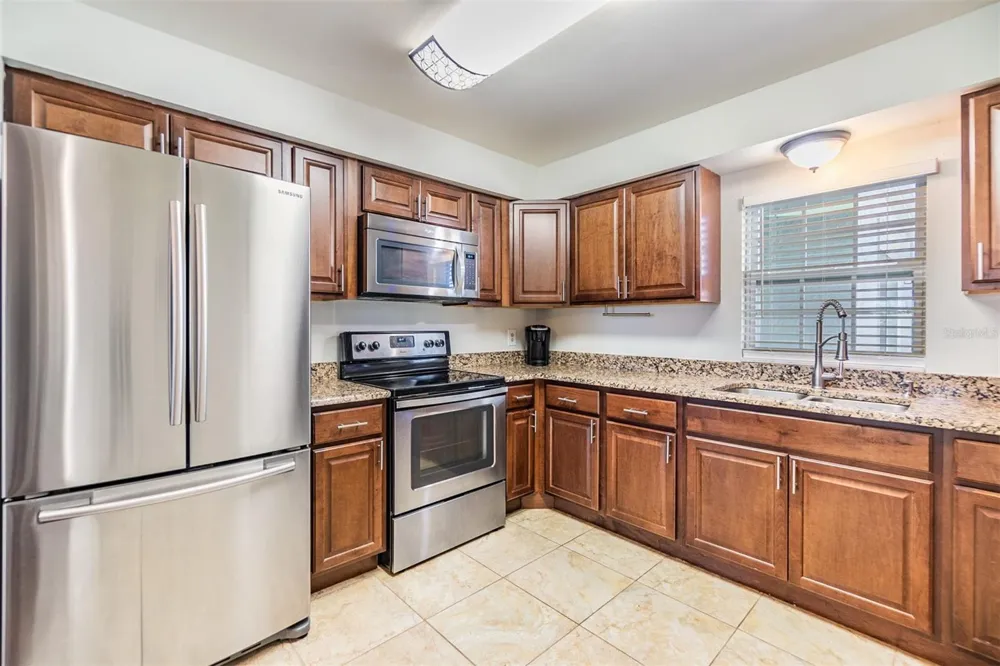 701 POINSETTIA ROAD #306 Belleair, FL 33756