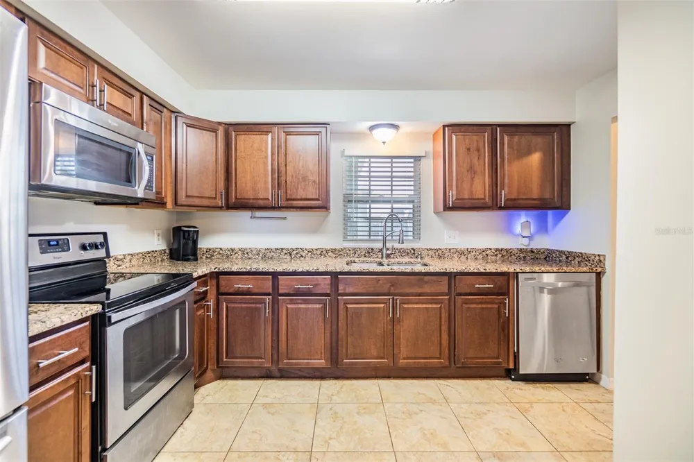 701 POINSETTIA ROAD #306 Belleair, FL 33756