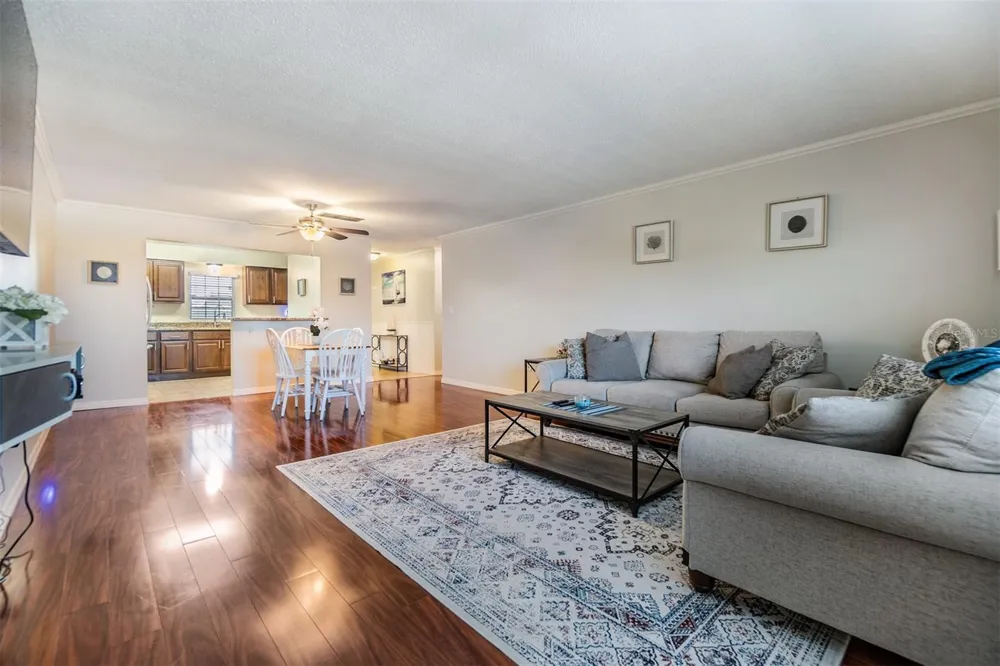 701 POINSETTIA ROAD #306 Belleair, FL 33756