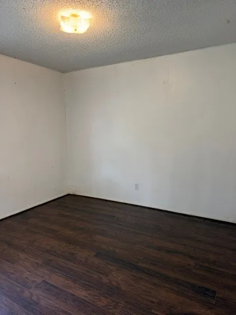 12219 Knight Drive Balch Springs, TX 75180