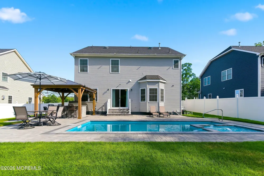 223 Tinton Avenue Eatontown, NJ 07724