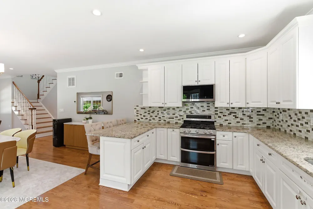223 Tinton Avenue Eatontown, NJ 07724