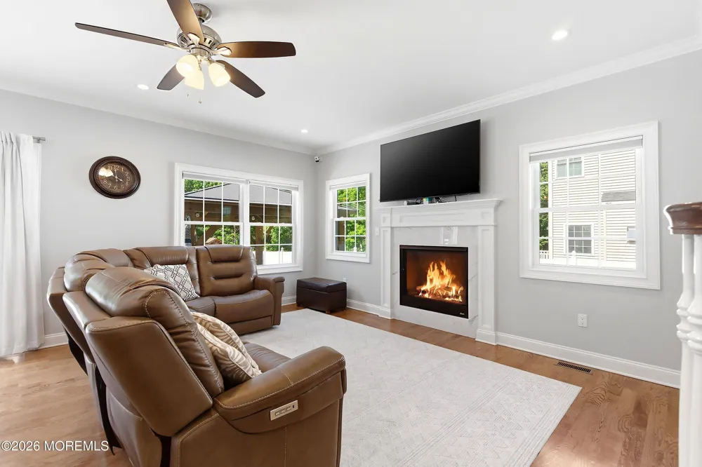 223 Tinton Avenue Eatontown, NJ 07724