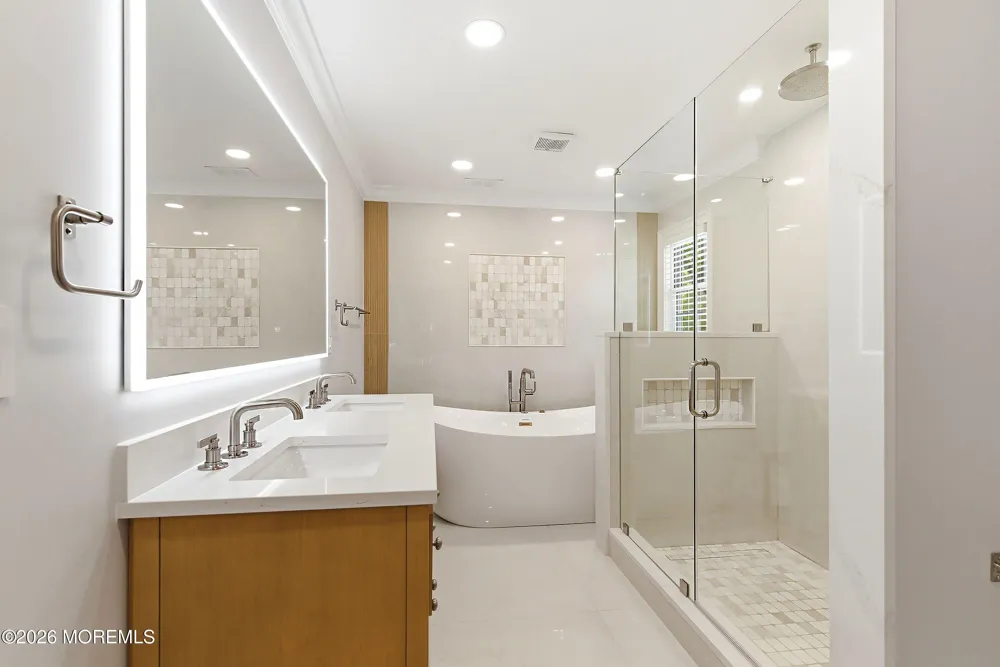 223 Tinton Avenue Eatontown, NJ 07724