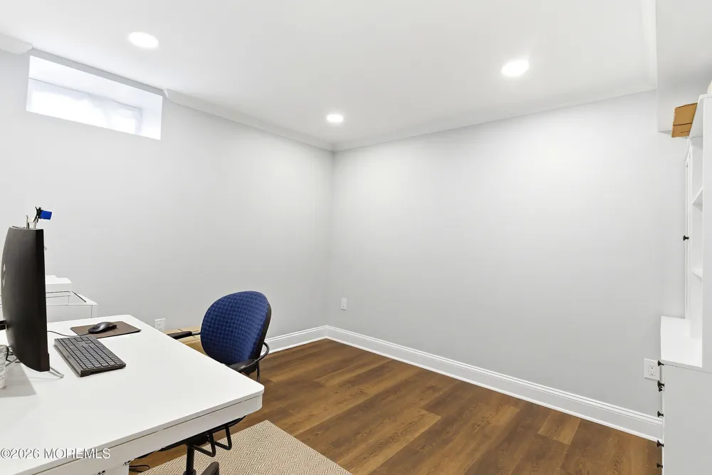 223 Tinton Avenue Eatontown, NJ 07724