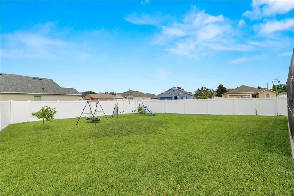 863 LAKE CUMMINGS BOULEVARD Lake Alfred, FL 33850